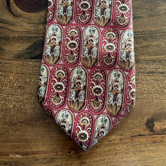 Guy Laroche Paris Monsieur All Silk Men's Tie Jules Pilch Designer‎ Made In USA - Picture 2 of 7